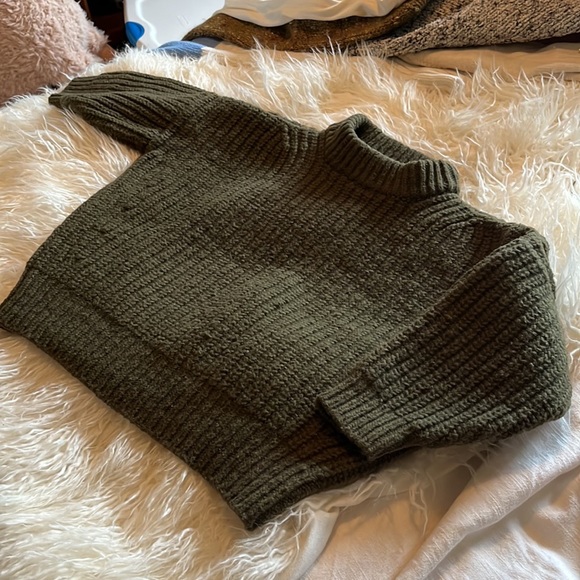 SOLD Babaa 100% Eco Wool Sweater - Picture 4 of 12